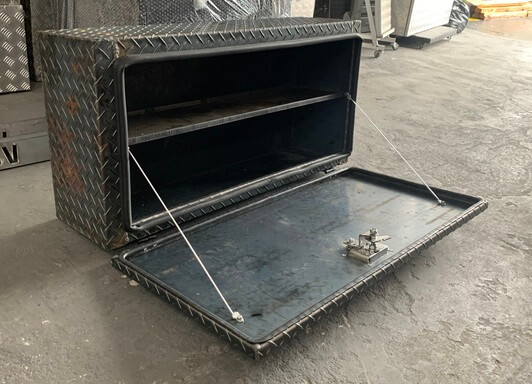 Alumixbox - Caixa de Ferro para Caminhão