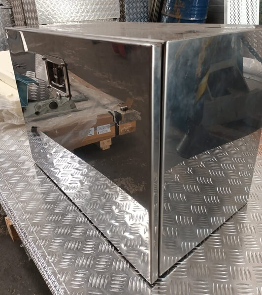 Alumixbox - Caixa de Inox para Caminhão