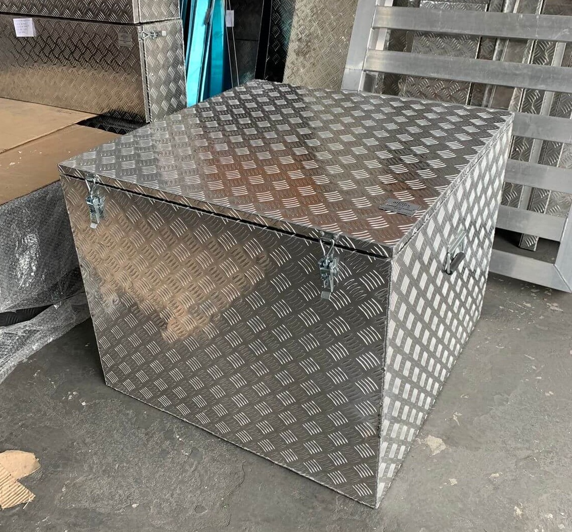 Alumixbox - CAIXA BOX COM ESPUMA