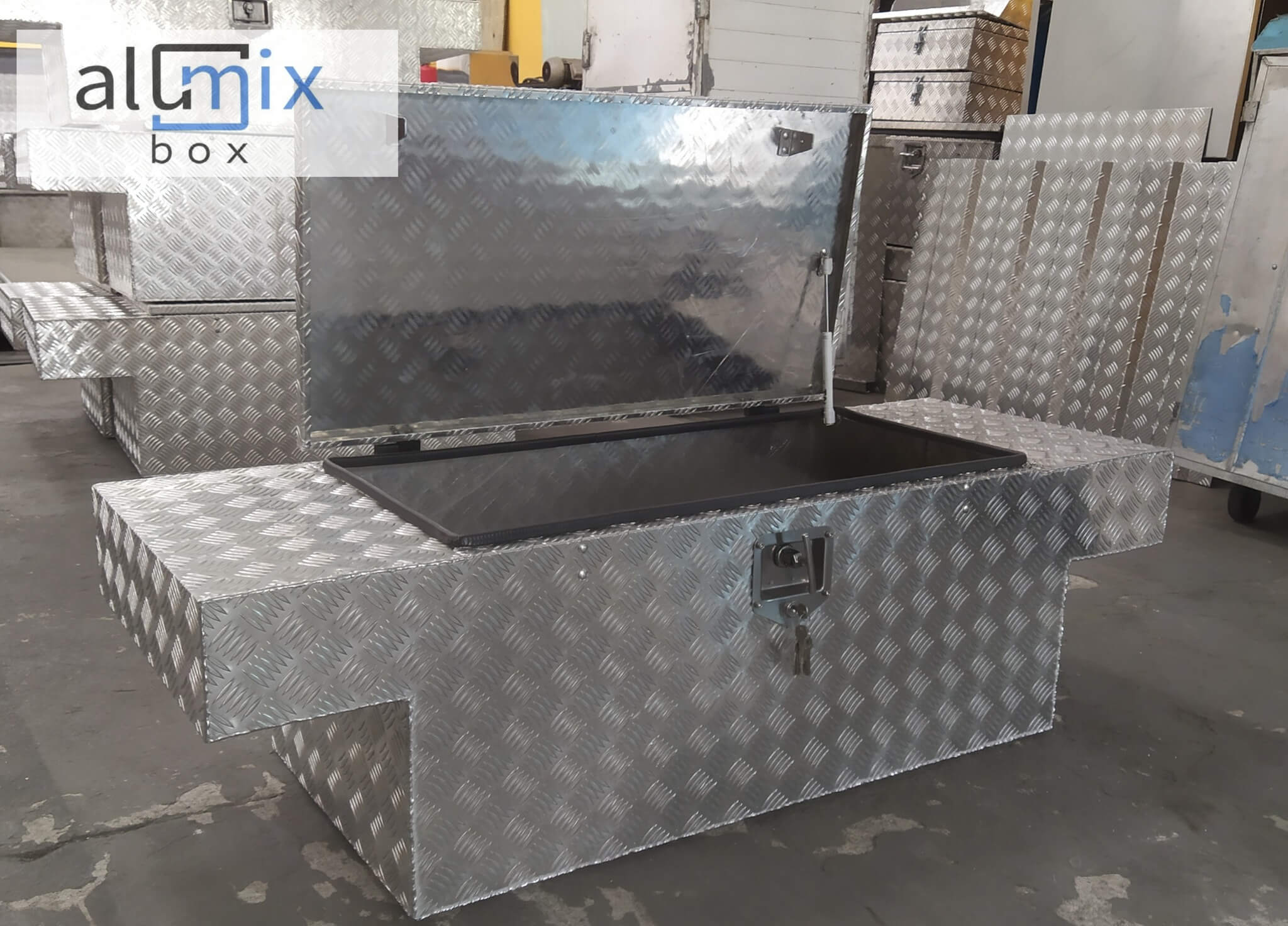 Alumixbox - CAIXA BOX EM T PARA PICK-UP