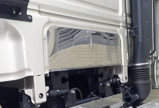 Alumixbox - TAMPA DE MOTOR DAF INOX