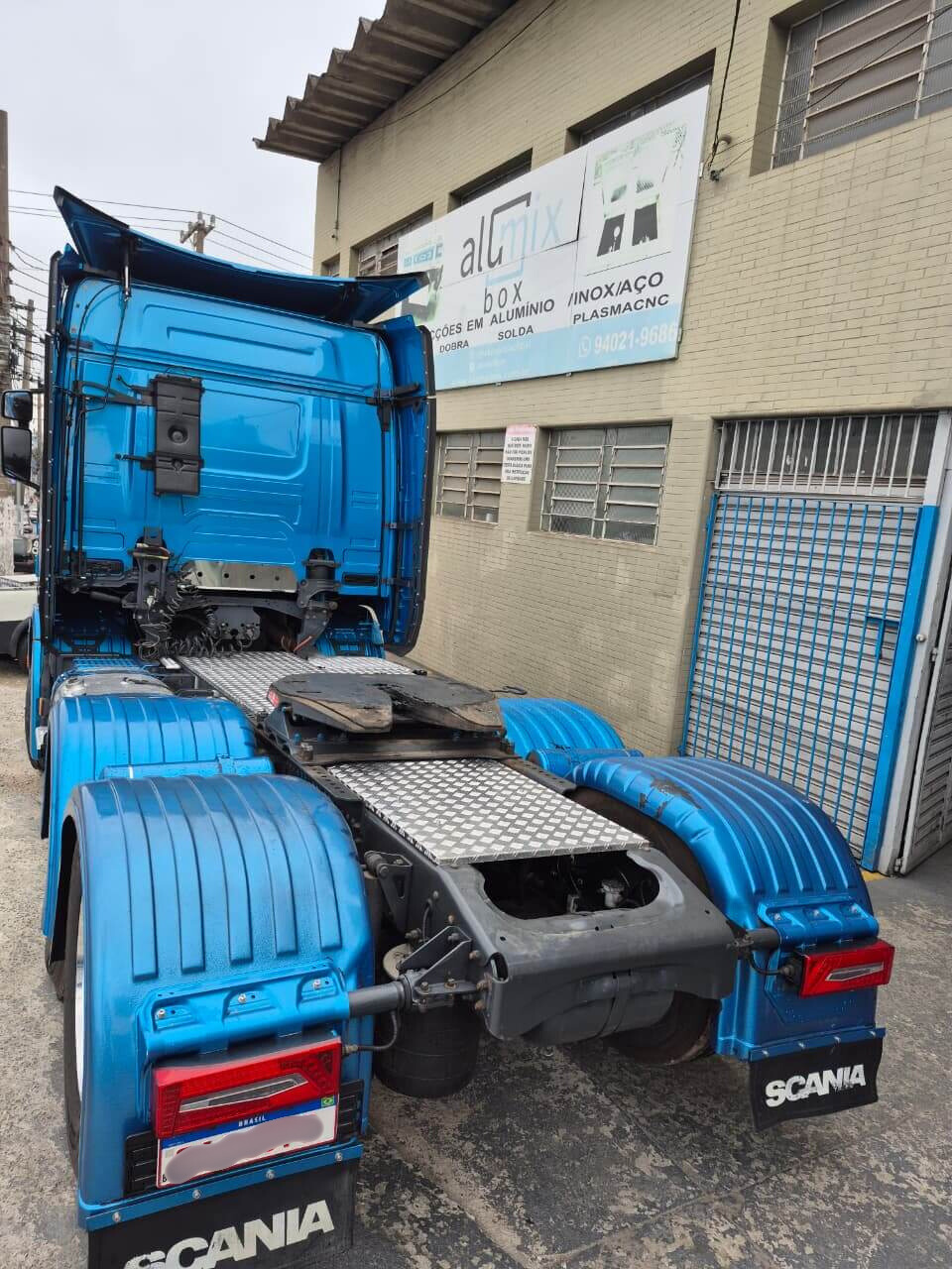 Alumixbox - MESA DA 5 RODA SCANIA NOVO