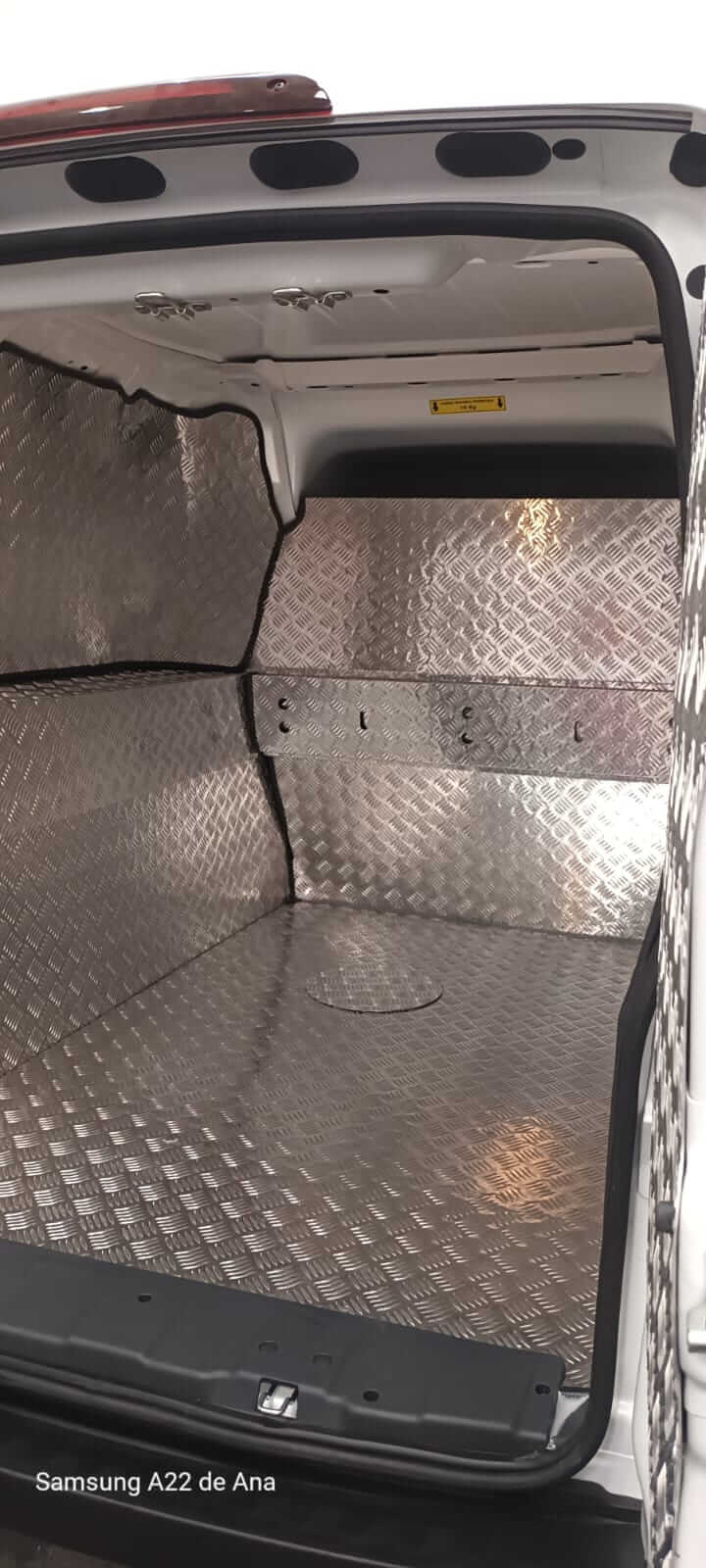 Alumixbox - REVESTIMENTO FIORINO NOVA