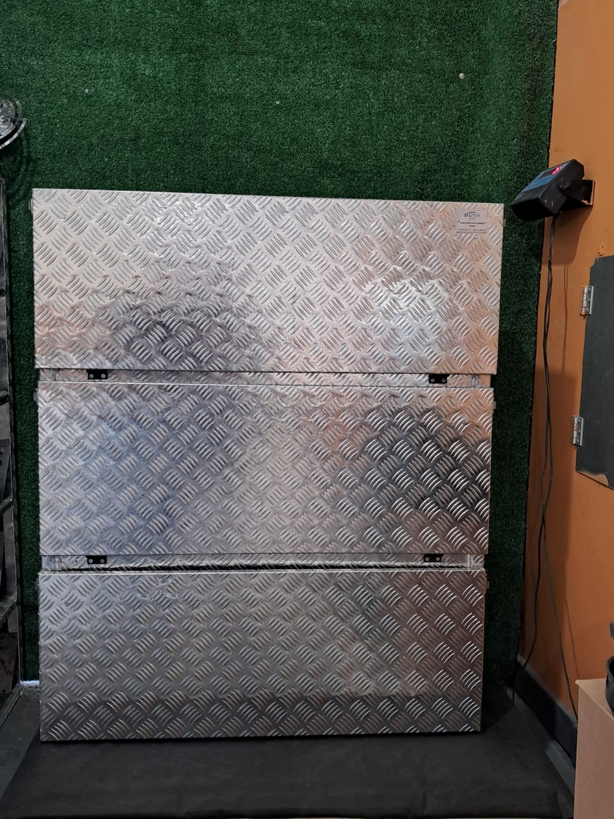 Alumixbox - CAIXA DE COZINHA 3 TAMPAS