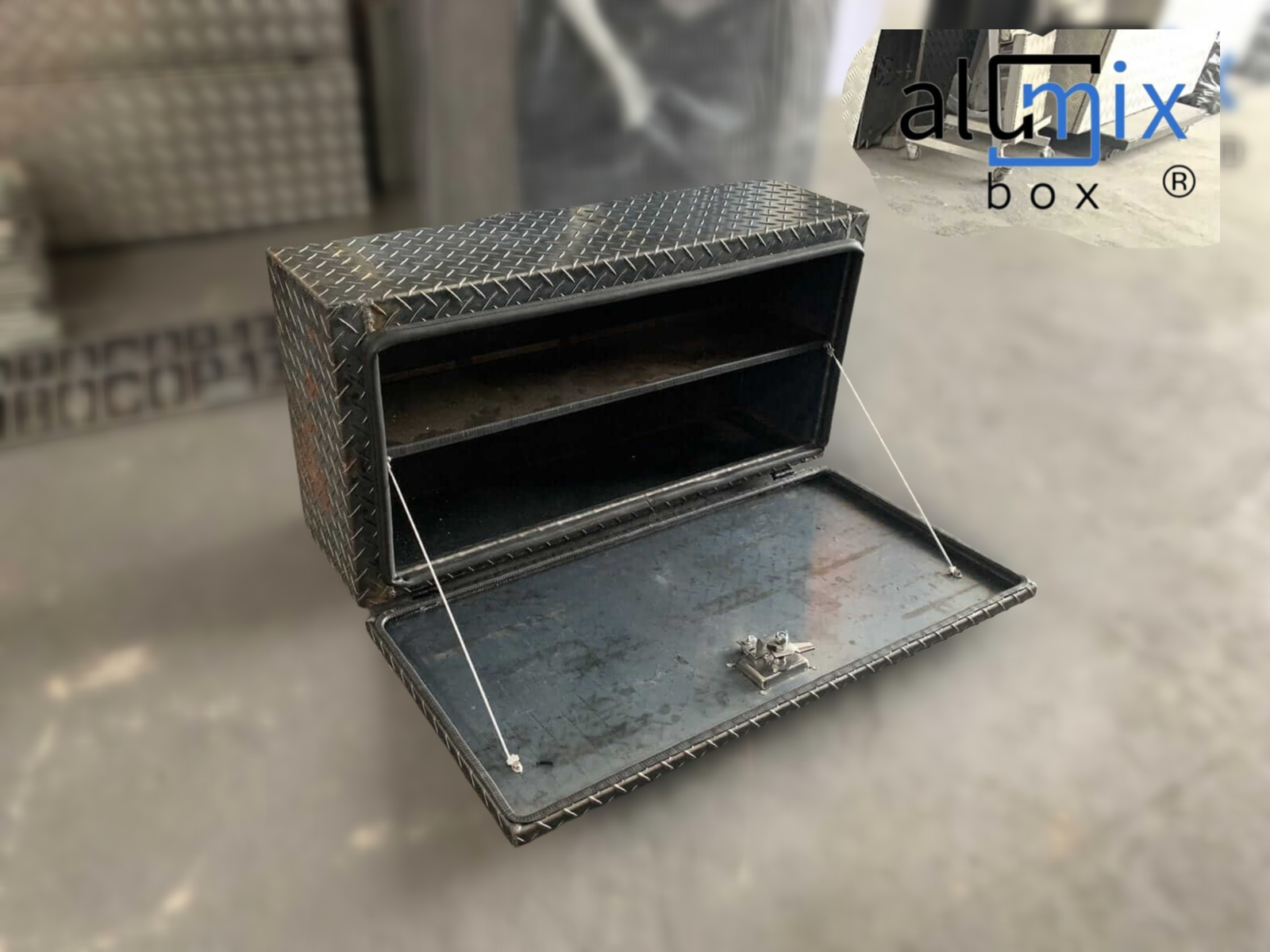 Alumixbox - CAIXA DE FERRO 3,0MM