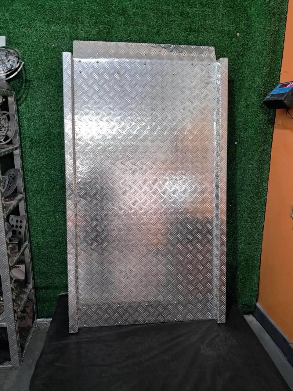 Alumixbox - Fornecedor de Rampas de Acessibilidade em Alumínio Xadrez em São Bernardo do Campo