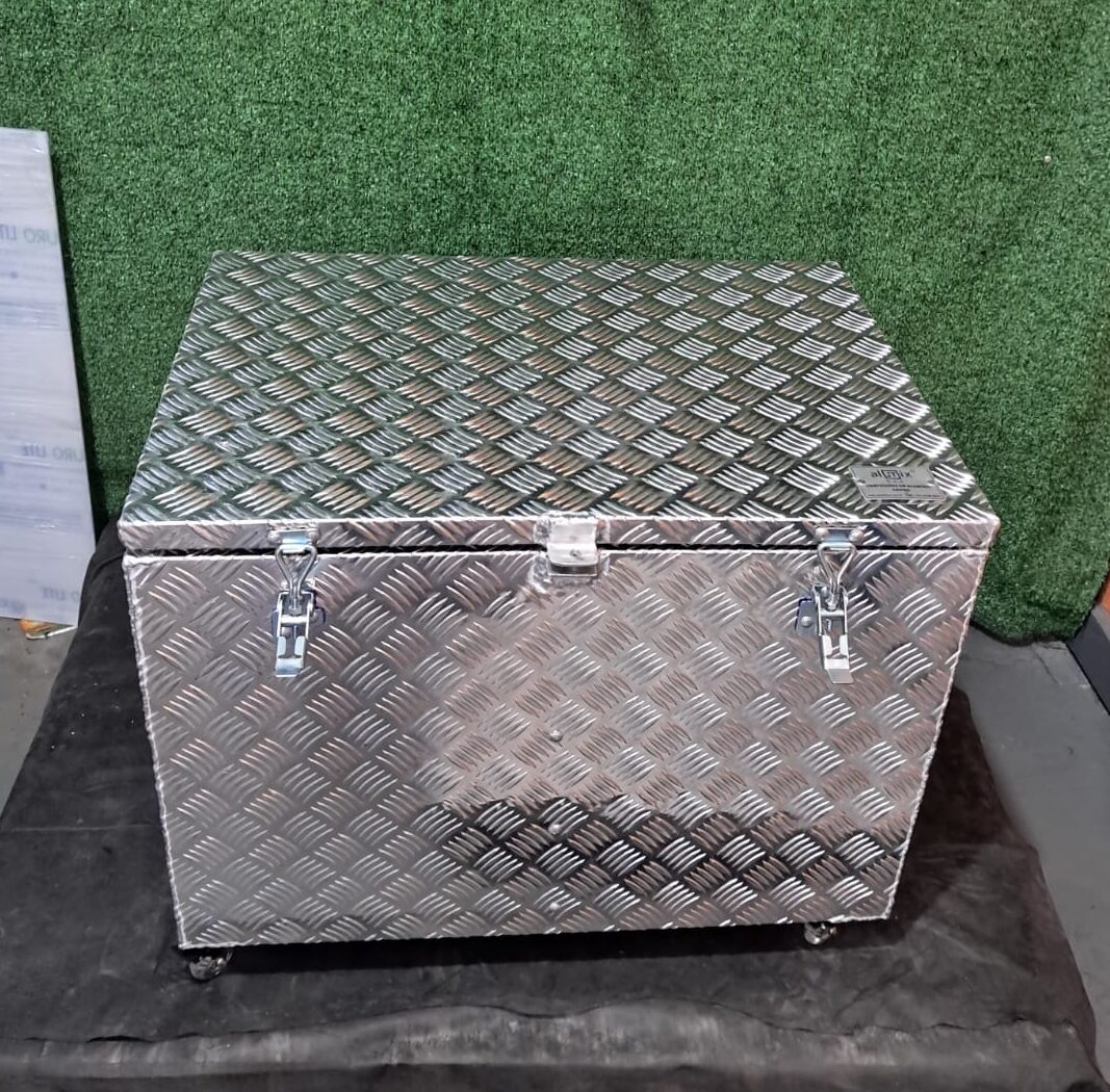 Alumixbox - CAIXA DE FERRAMENTAS ALUMIXBOX